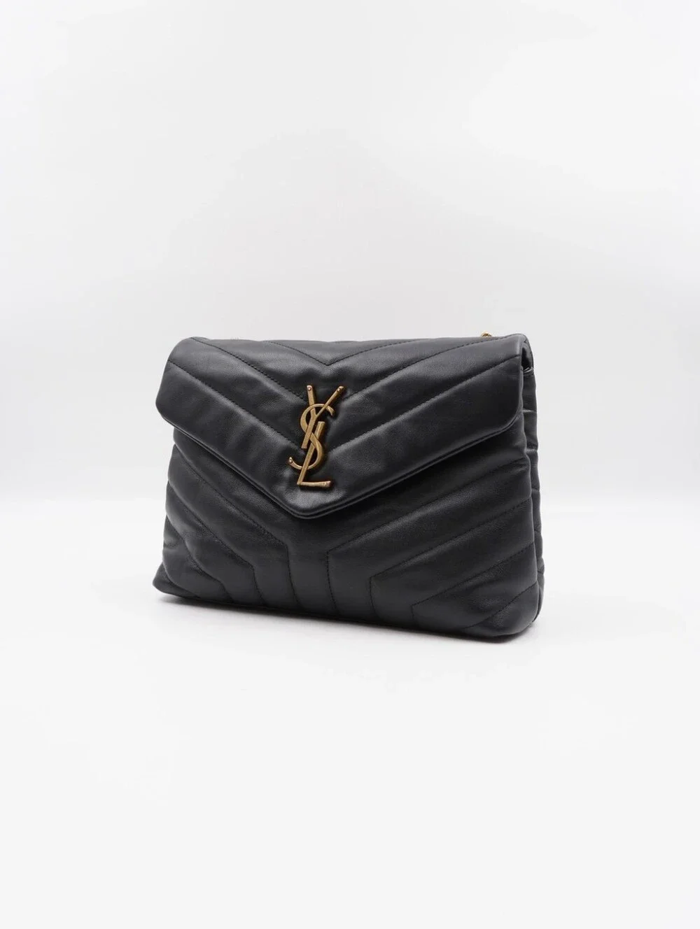 CN32 💟 SAINT LAURENT Calfskin Y Quilted Monogram Loulou Chain Satchel